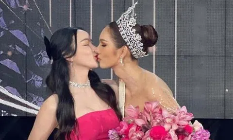 Hoa hậu chuyển giới Thái Lan 2022 hôn bạn gái khi đăng quang