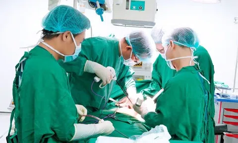 Đồng Nai: Phẫu thuật cắt bỏ khối bướu thận 0,6kg